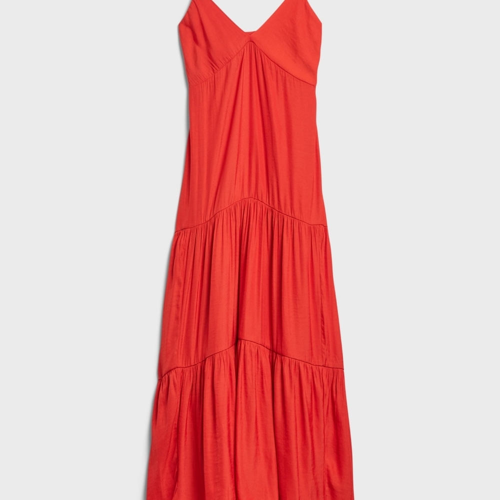 Banana Republic Tiered hem Maxi dress